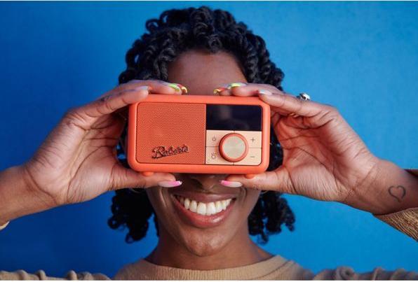 Actual product image Roberts Revival Petite 2 (DAB+, DAB, FM, Bluetooth)