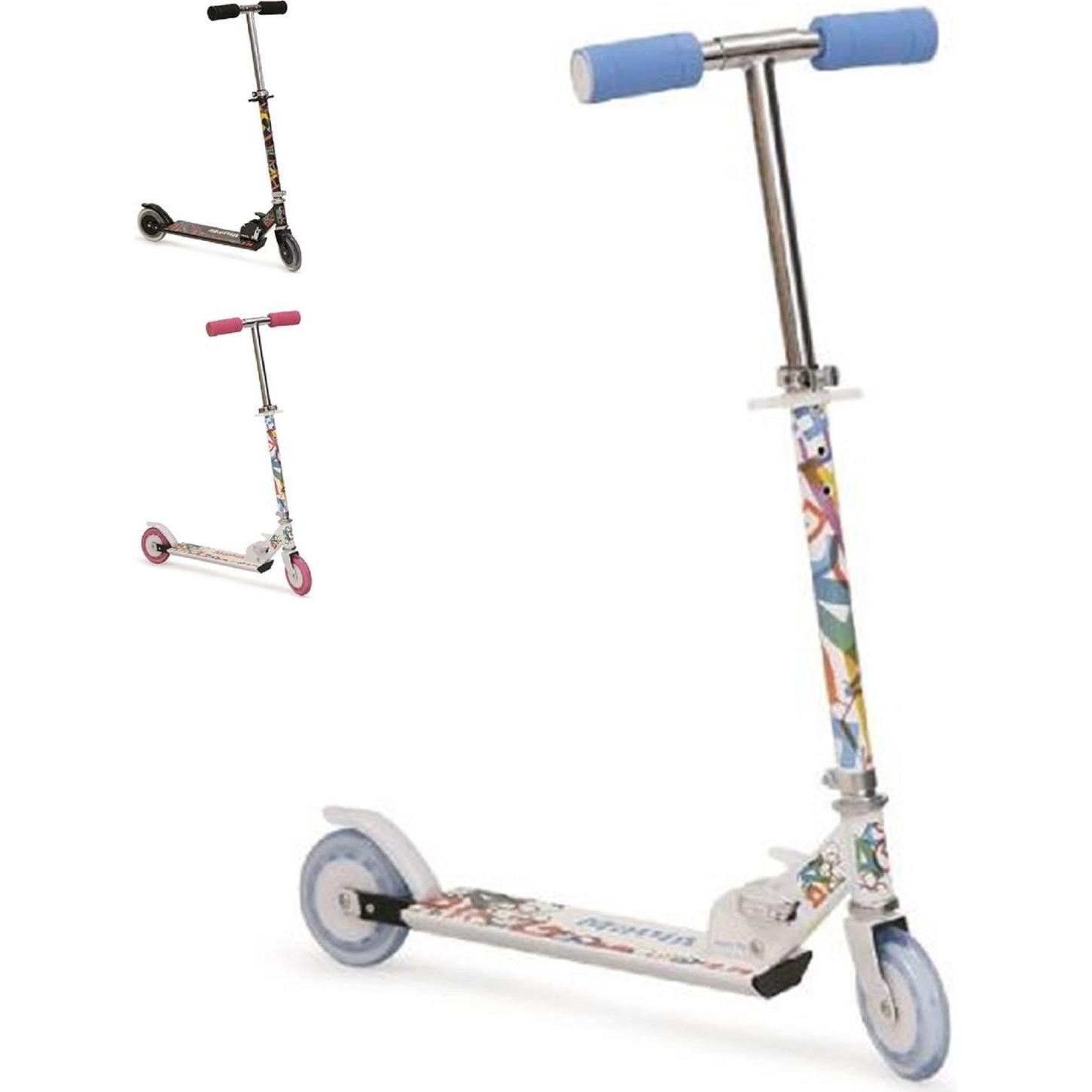 Moni, Scooter