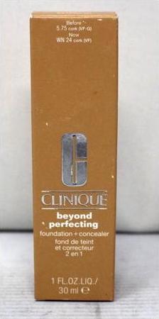 Produktbild Clinique Beyond Perfecting Foundation + Concealer (Beige)
