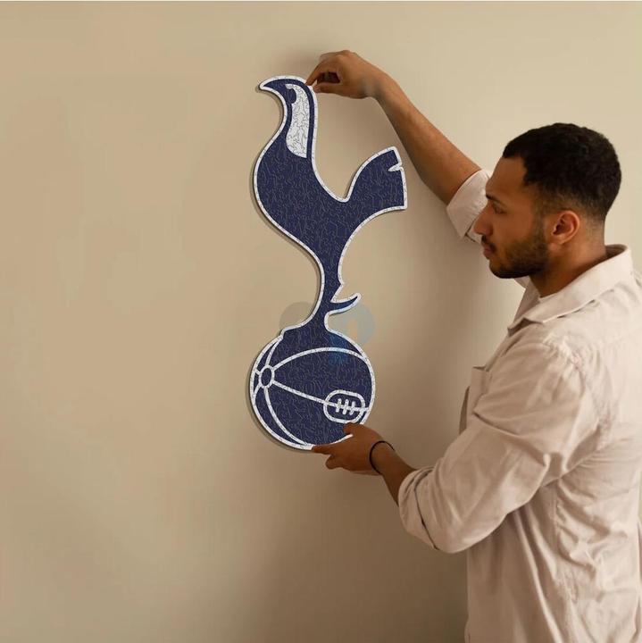 Actual product image Iconic Tottenham Hotspur FC - Logo - Wooden Puzzle Size M (270 pieces) (270 pieces)