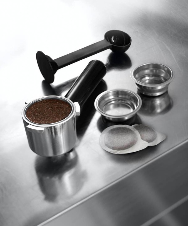 Image du produit De'Longhi Dedica EC680.M