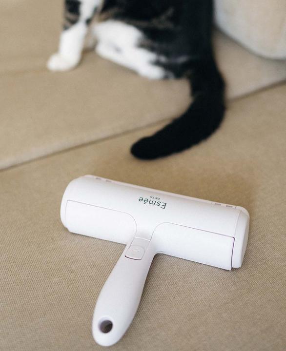 Image du produit Esmée Élimination autonettoyante des poils d'animaux
