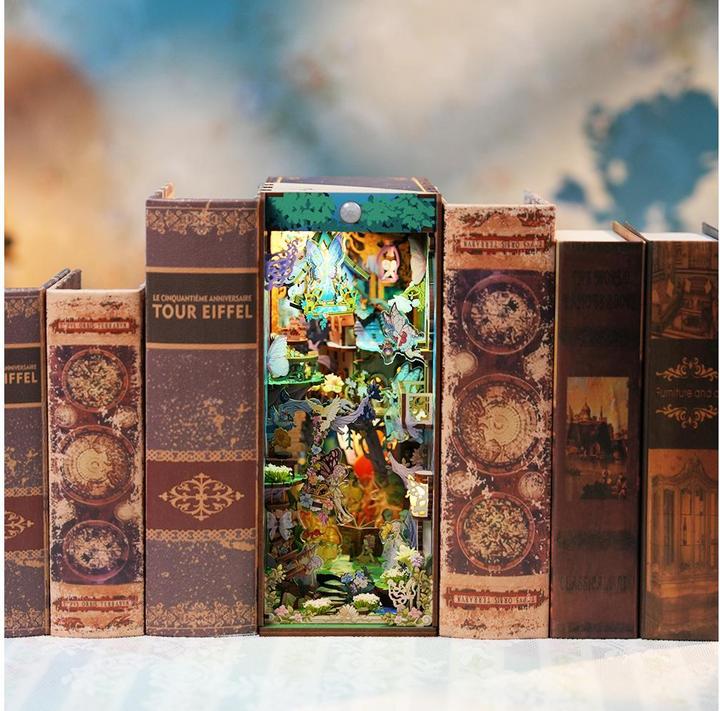 Actual product image Tonecheer A Midsummer Night Dream - Book Nook