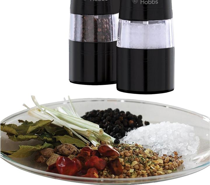 Actual product image Russell Hobbs Spice shaker salt and pepper shaker set (Salt, Pepper)