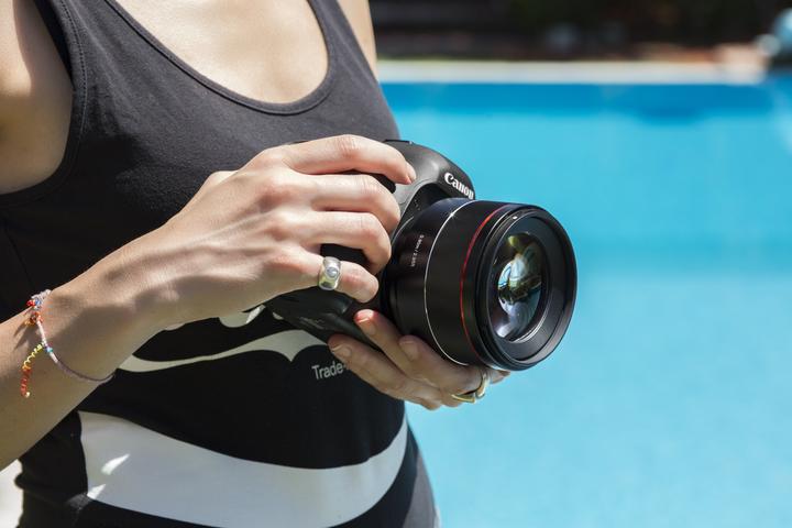 Produktbild Samyang AF 85mm f/1.4, Canon EF (Canon EF, Canon EF-S, APS-C / DX, Vollformat)