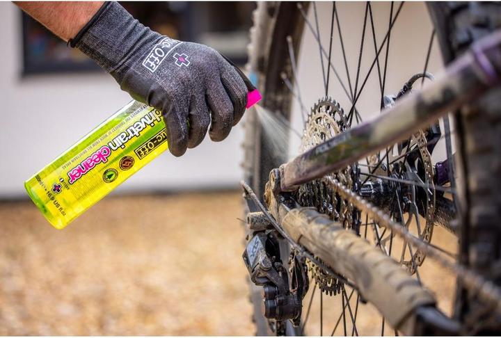 Actual product image Muc-Off Drivetrain Cleaner (750 ml, Chain cleaner)