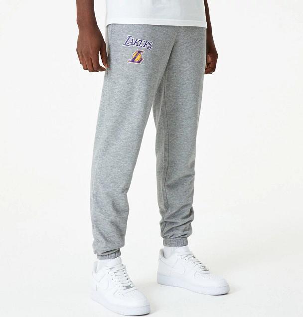 Produktbild New Era Jogginghose Los Angeles Lakers Essentials (M)
