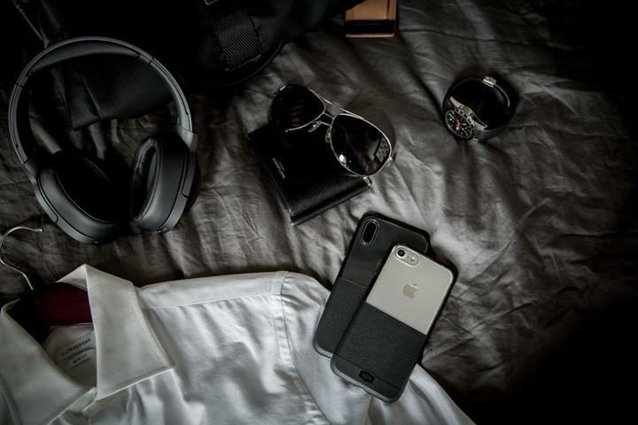 Actual product image Xdoria Coque Dash Noir Pour Iphone X/Xs (Apple iPhone X, Apple iPhone XS)