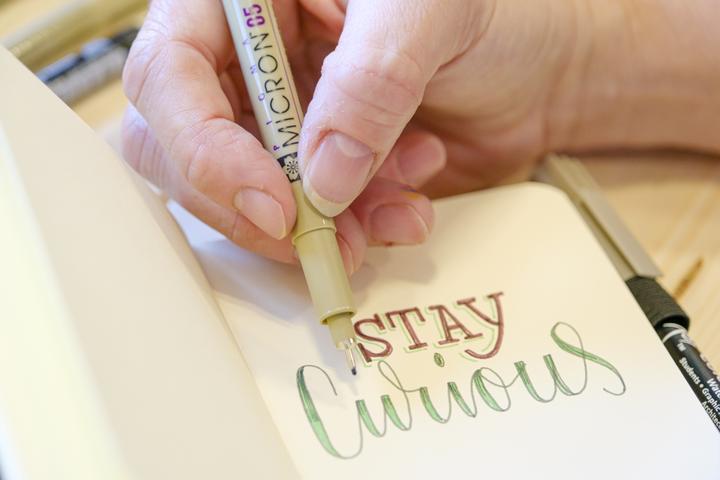 Actual product image Sakura Sketch Notebook (9 x 14 cm, Plain)