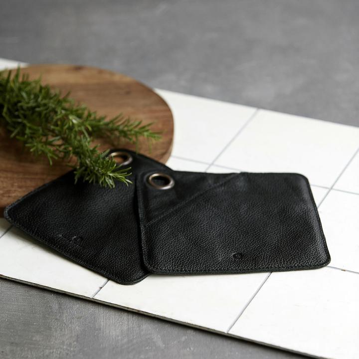 Actual product image House Doctor Pot holder, Square, Black (Buffalo skin)