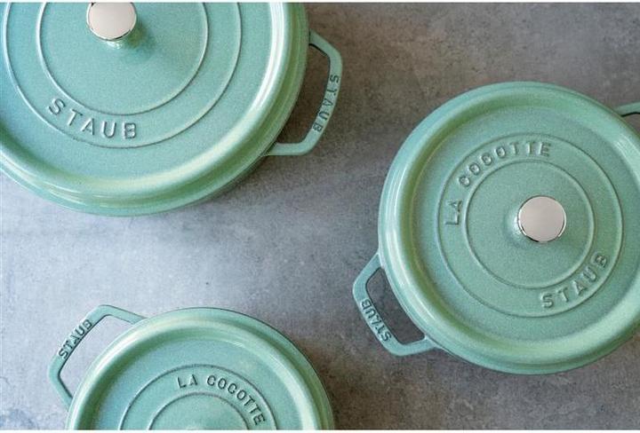 Actual product image Staub Cocotte (26 cm, Casserole + Stewpot, Cast iron)