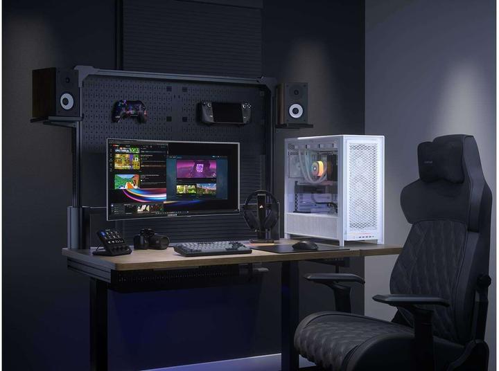 Actual product image Corsair FRAME 5000D RS WHITE MID CASE (Mini-ITX, ATX, mATX, E-ATX)