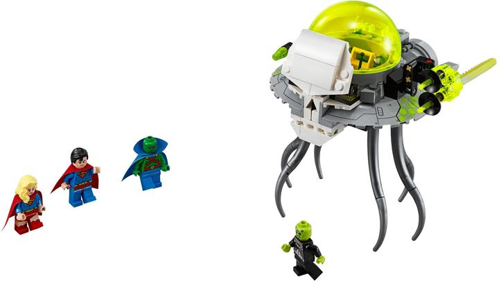 Actual product image LEGO DC Universe Super Heroes Brainiac Attack (76040, LEGO DC)