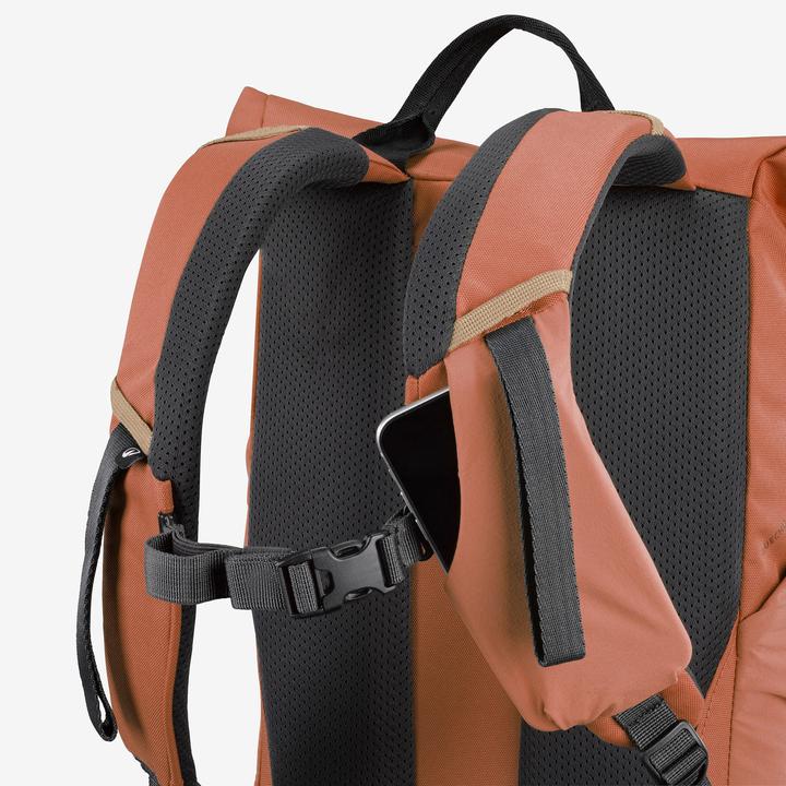Produktbild Quechua Wanderrucksack Rolltop - NH500 Escape 16 l + 4 braun (21 l)