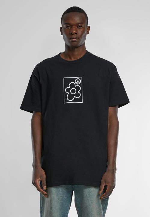 Actual product image Urban Classics Upscale More Peace Oversize Tee - 165911 (XS)