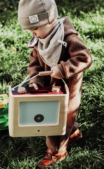 Actual product image small foot Children's kitchen Camping "tasty