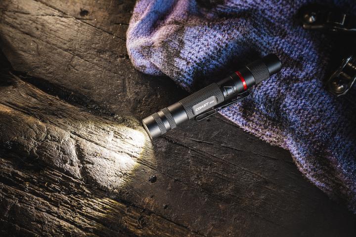 Actual product image Coast HP2R Rechargeable inspection lamp with focus and bite block (280 lm)