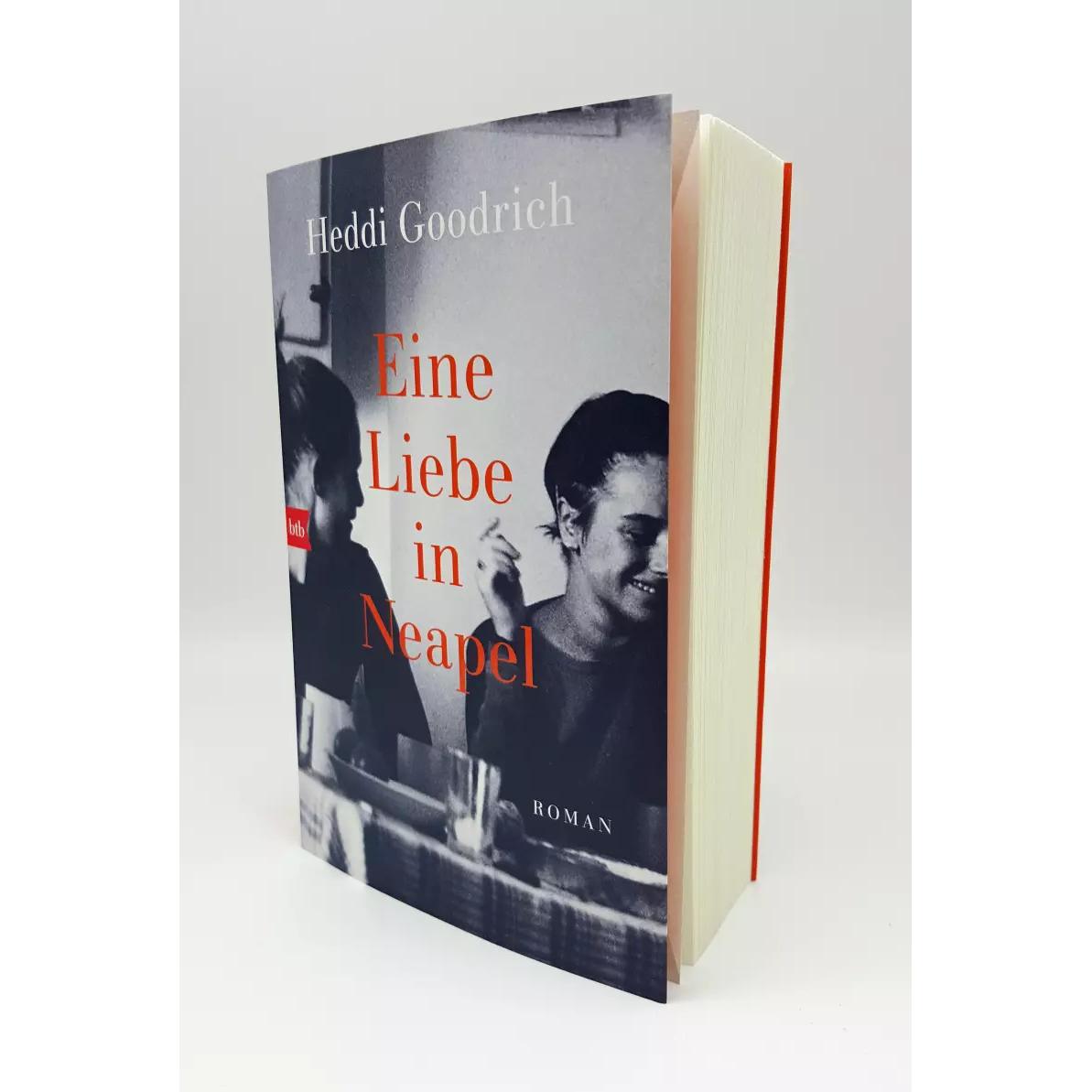 Thumbnail - Eine Liebe in Neapel, Belletristik von Heddi Goodrich