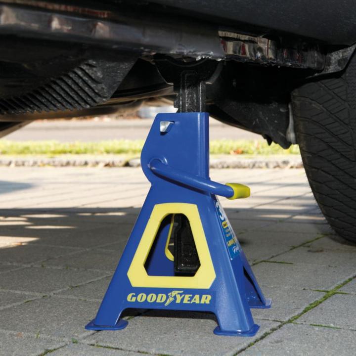 Actual product image Goodyear 3to underframe