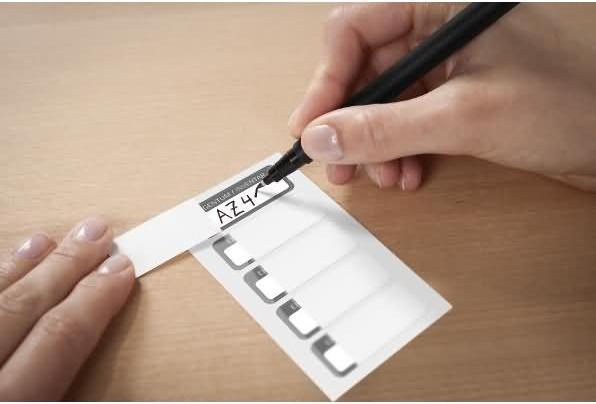 Actual product image Avery Inventory labels with laminate