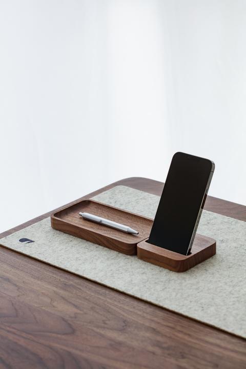 Immagine prodotto Oakywood Smartphone Stand (OakyBlocks) - Holztelefonständer - Walnuss -