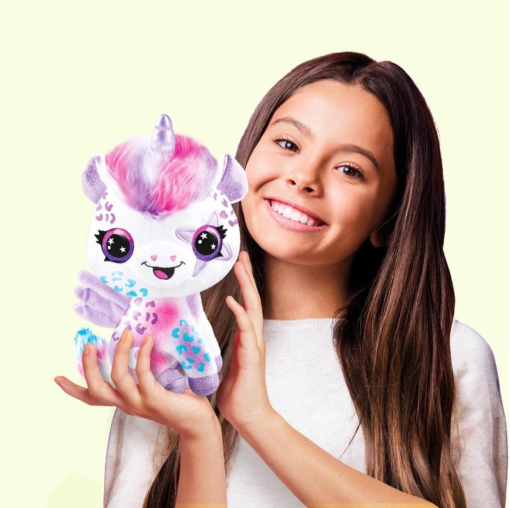 Actual product image Canal Toys Airbrush Plush - Glow in the Dark Unicorn (1274) (26 cm)