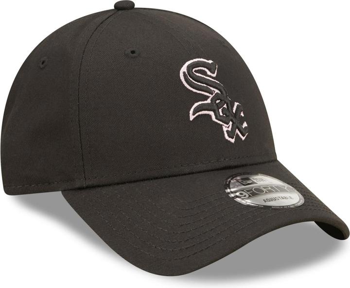 Actual product image New Era 9Forty Strapback Outline Chicago White Sox