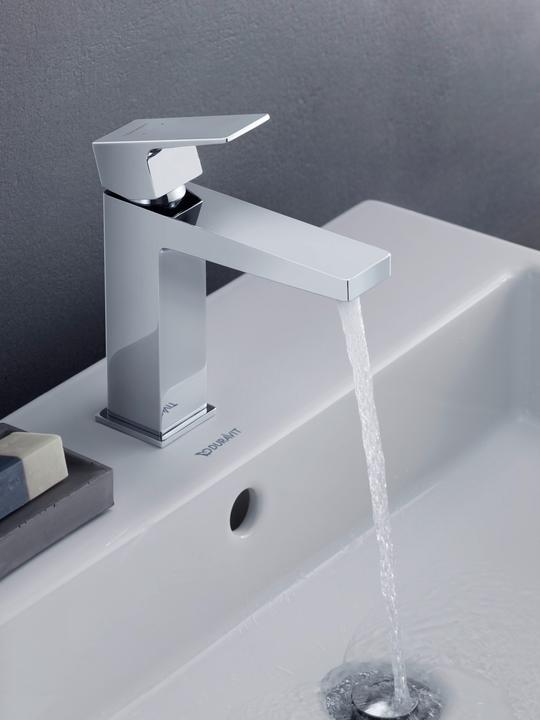Actual product image Duravit Manhattan single lever basin mixer, M MinusFlow, 129 mm projection, with pop-up waste, MH102