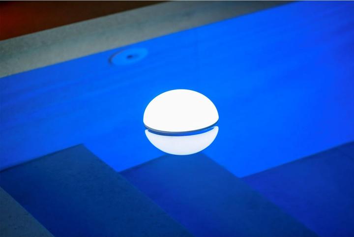 Actual product image Newgarden New Garden COCO BATTERY BULB RGB IP68 (IP68)