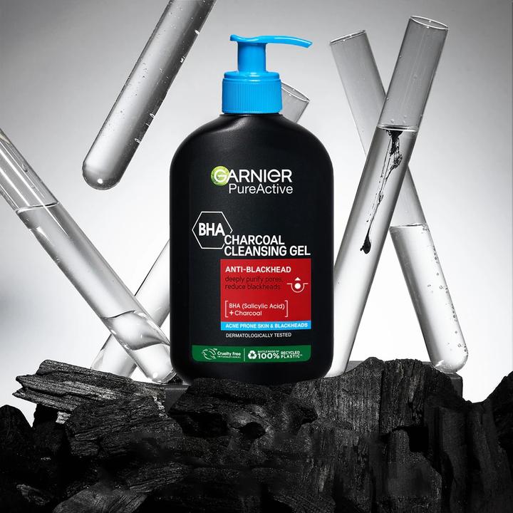 Actual product image Garnier Cleansing gel against black dots (Charcoal Cleansing Gel) 250 ml (Cleansing gel, 250 ml)