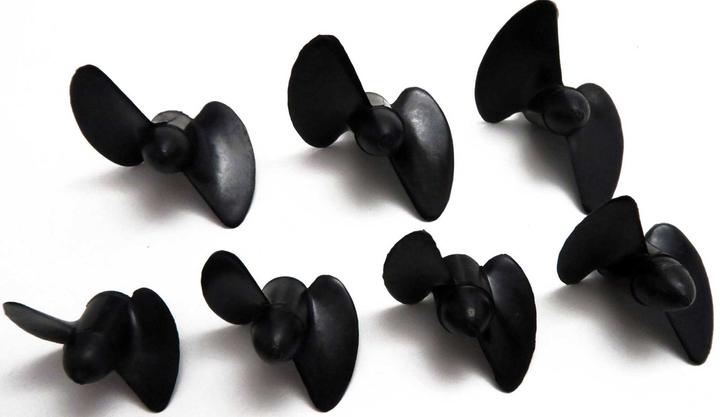 Actual product image Super racing screw "x" right 2-blade m4 gfk ø37,5x60x1,6 high performance racing screw