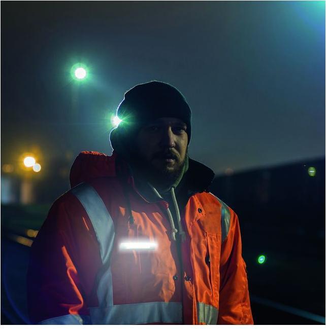 Actual product image Scangrip Flashlight FLEX WEAR KIT USB rechargeable 75/150lm (8.95 cm, 150 lm)