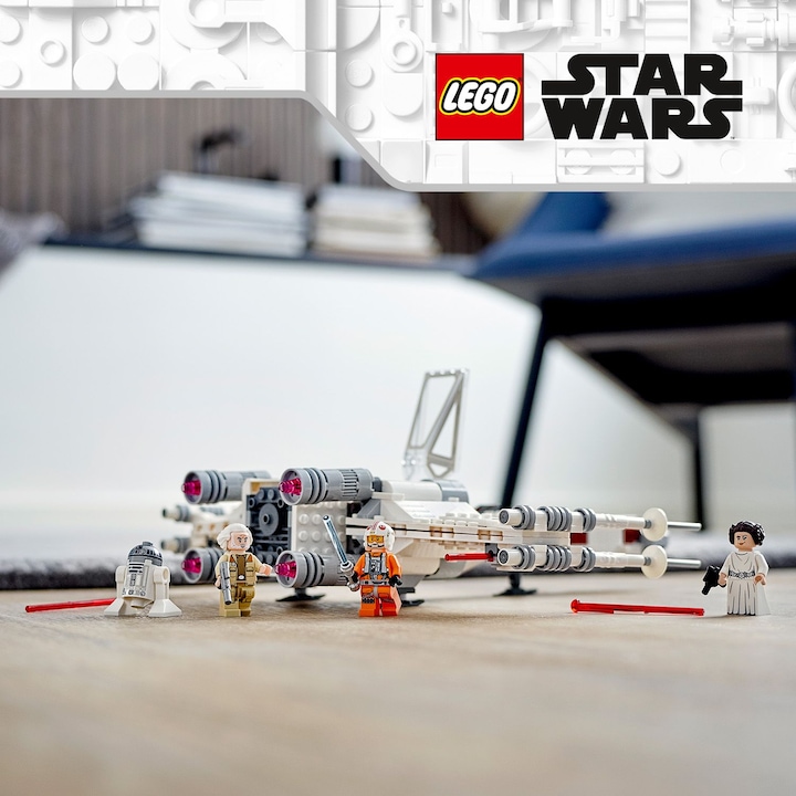 Actual product image LEGO Luke Skywalker's X-Wing Fighter (75301, LEGO Star Wars)