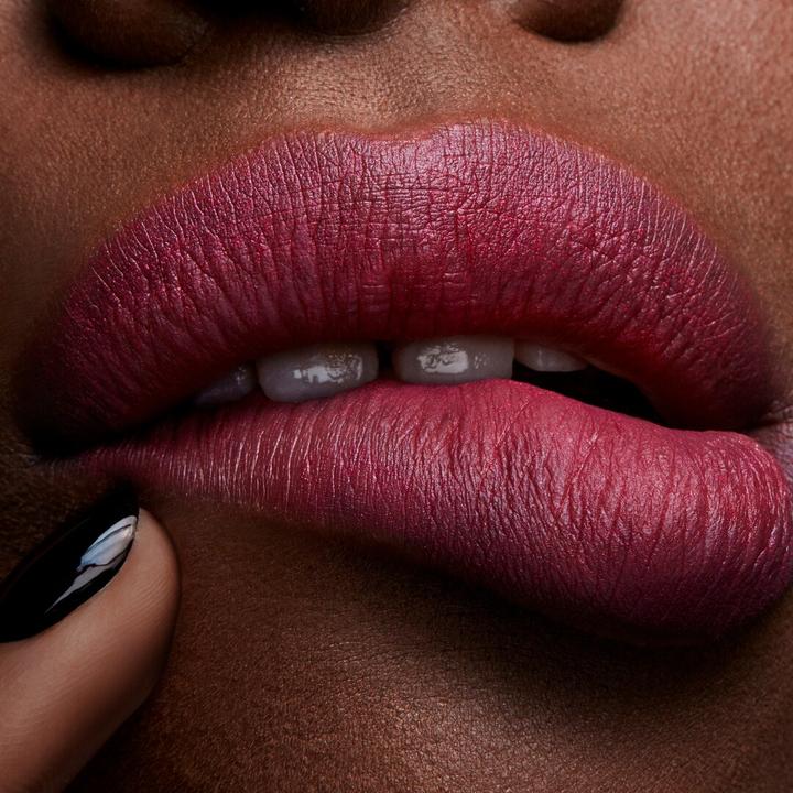 Actual product image MAC Cosmetics Powder Kiss (Case In Love)