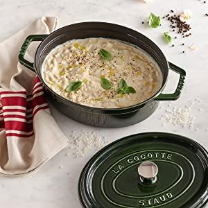 Actual product image Staub Cocotte (Casserole + stew pot, Cast iron, Enamel, 31 x 17 cm)