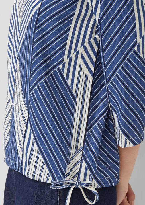 Produktbild s.Oliver T-Shirt Strukturierte Bluse mit U-Boot-Ausschnitt (44)