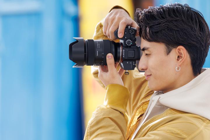Productafbeelding Tamron 35-100mm F/2.8 Di III VXD Sony E (Sony E, APS-C / DX)