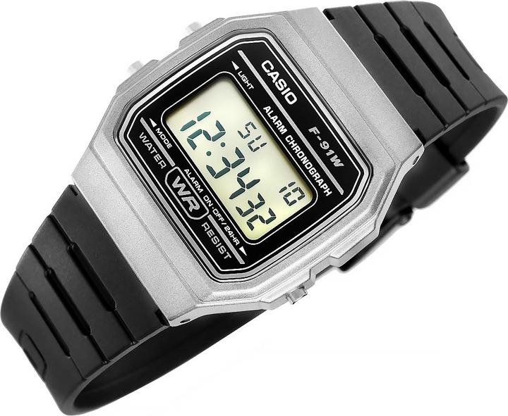 Actual product image Casio Retro Vintage - F-91WM-1B (Digital watch, 33 mm)
