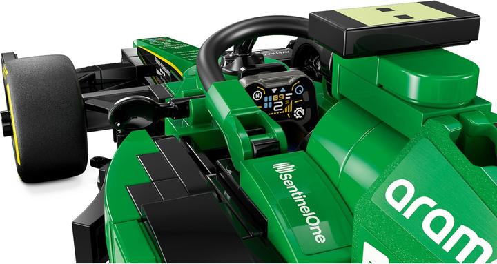 Actual product image LEGO Aston Martin Safety Car & AMR23 (76925, LEGO Speed Champions)