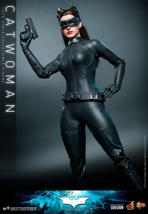 Actual product image Hot Toys The Dark Knight Trilogy figurine Movie Masterpiece 1/6 Catwoman 29 cm