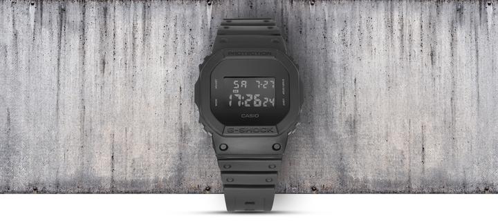 Immagine prodotto Casio GA-700RGB-1AER (Cronografo, Orologio digitale, 53 mm)