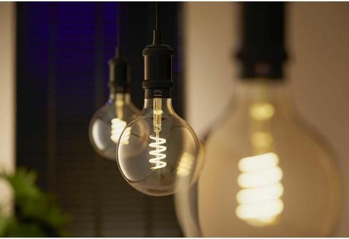 Produktbild Philips Hue Philips E27 Einzelpack Giant Globe (E27, 7 W, 550 lm, 1 x, G)