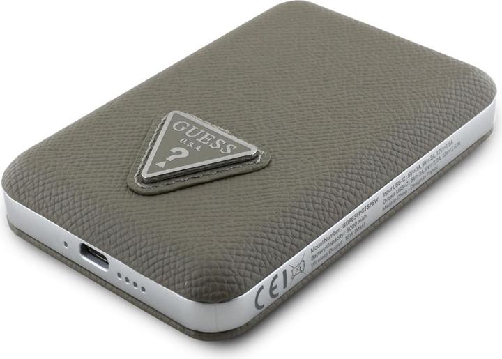 Actual product image Guess Other goods Grained Triangle Power Bank with MagSafe 5000mAh 15W USB-C - Brown (5000 mAh, 15 W)