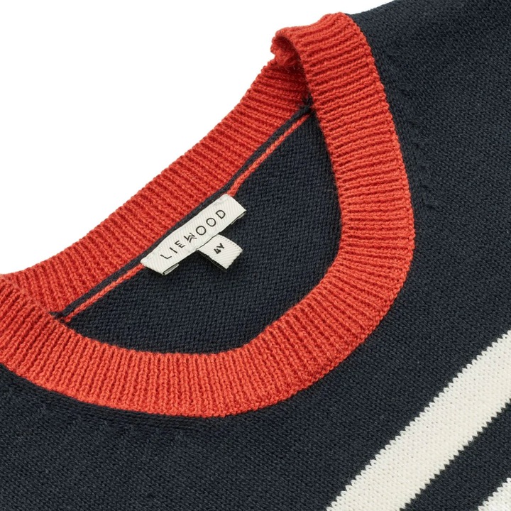 Actual product image Liewood Jumper Omaha (110)