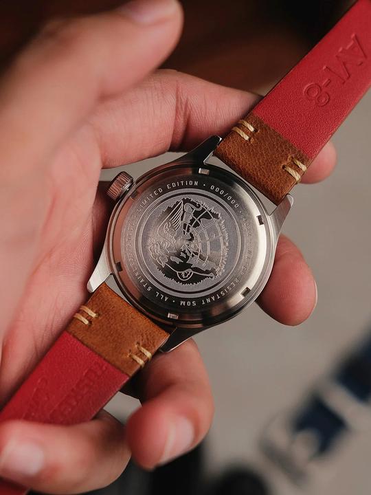 Produktbild AVI-8 AV-4103-02 Tuskegee Airmen Limited Edition Herrenuhr 40mm 5ATM (Analoguhr, 40 mm)