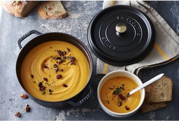 Productafbeelding Staub La Cocotte (24 cm, Braadpan + kasserol, Gietijzer)