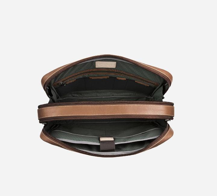 Actual product image Jekyll & Hide Laptop Briefcase 17"