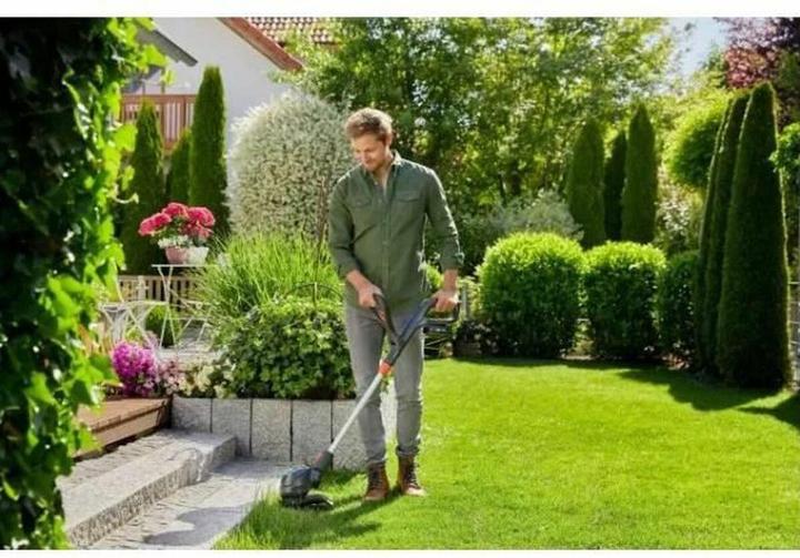 Immagine prodotto Gardena ComfortCut 23/18V P4A (Coltelli plastica)