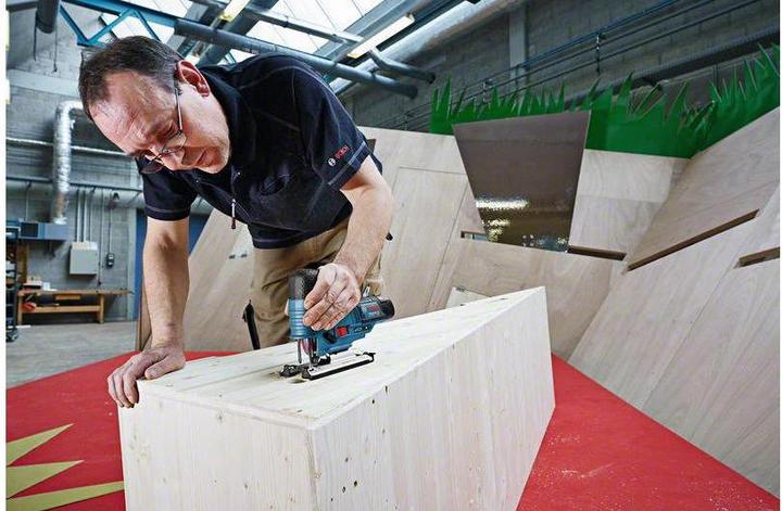 Image du produit Bosch Professional GST 12V-70 Solo