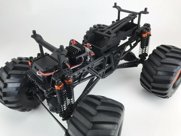 Image du produit CEN Racing CEN Ford B50 Monster Truck 4WD Solid Axle 1/10 RTR (Presque prêt à être conduite)